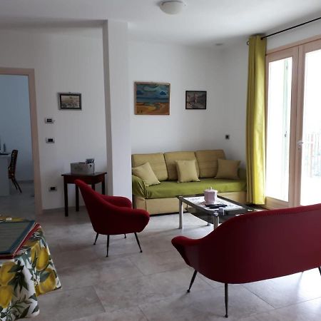 Il Casotto Del Nonno Lägenhet Ventimiglia Exteriör bild